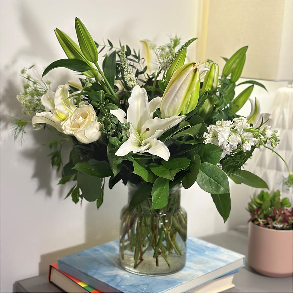 Alluring Elegance Bouquet – Albertsons, Pleasanton CA