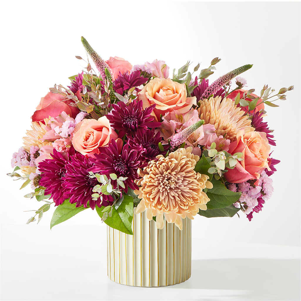Berry Cobbler Bouquet with Ivory Vase – Albertsons, Pleasanton CA