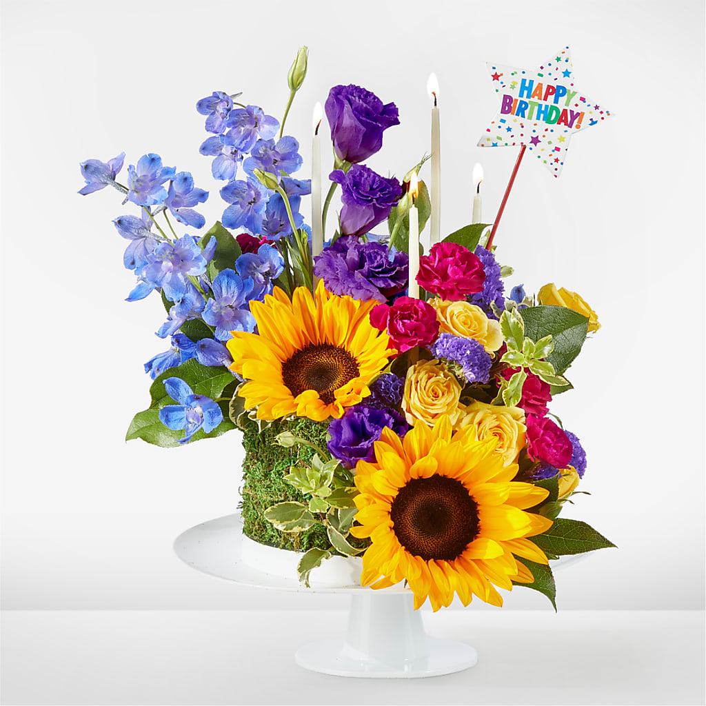 Star of the Day Floral Cake – Albertsons, Pleasanton CA