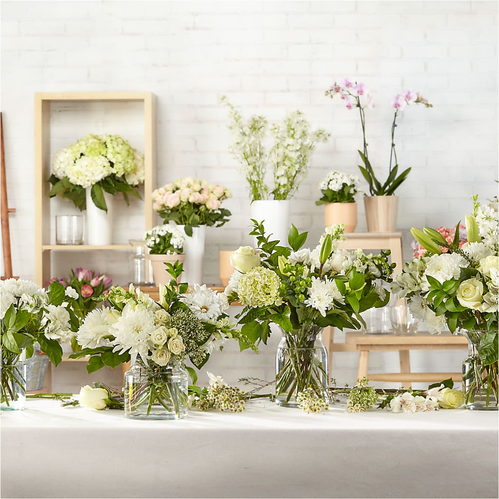 Classic Ivory – A Florist Original –  Albertsons, Pleasanton CA