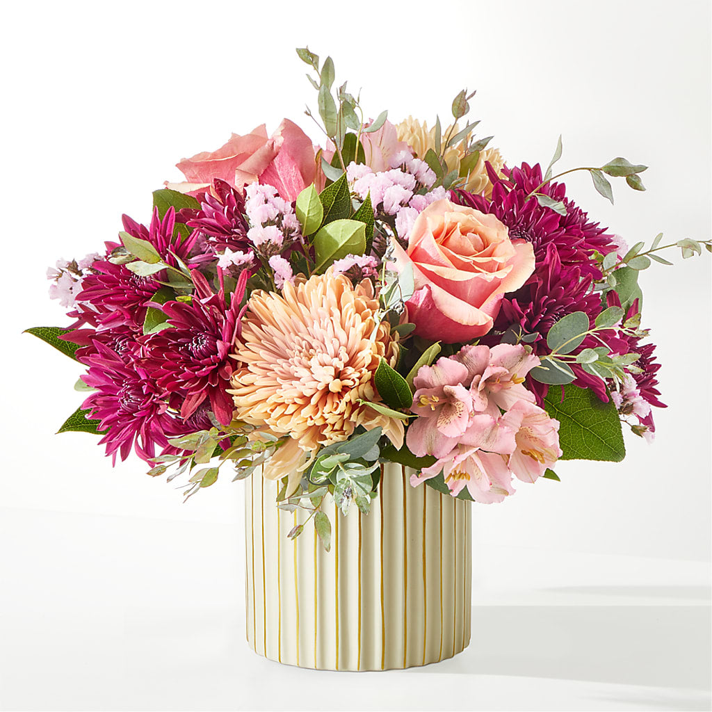 Berry Cobbler Bouquet with Ivory Vase –  Albertsons, Pleasanton CA