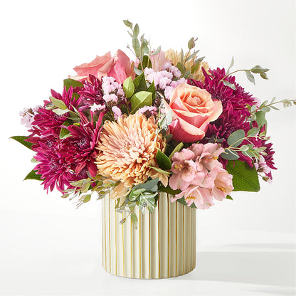 Berry Cobbler Bouquet with Ivory Vase –  Albertsons, Pleasanton CA